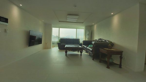 Comfortable Sharehouse Best View Subway Station 5 min walk Apartment 15th floor Royal floor