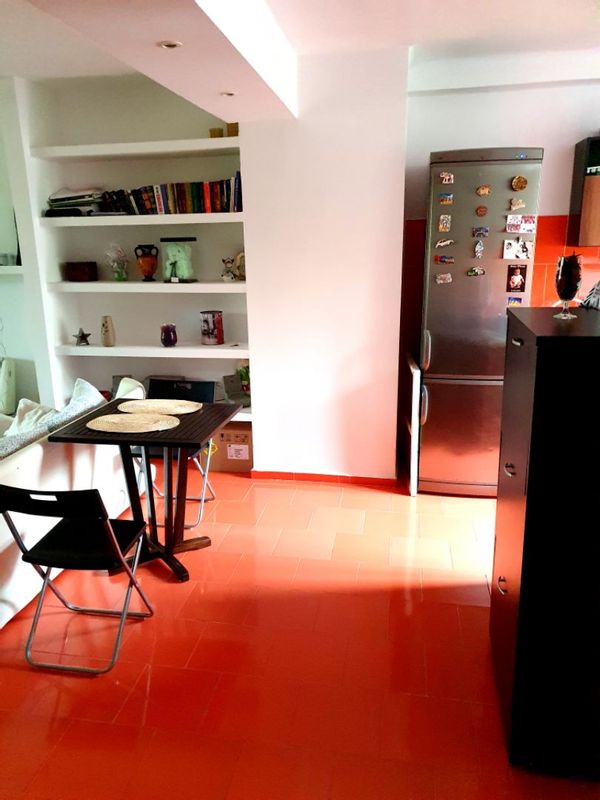 Timisoara city center: cosy, quiet and fun apartment