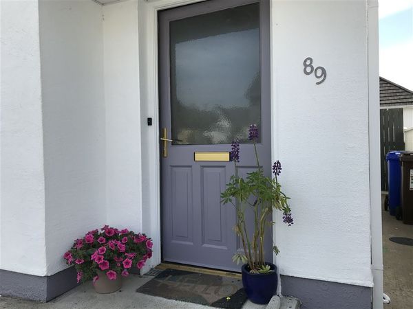 Lovely home in leafy lakeside Killaloe Ballina