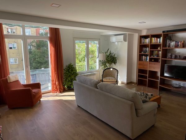 Sara, Thomas and Noras hus