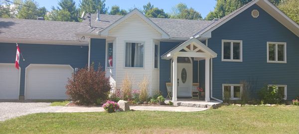 Angela and Marks hus