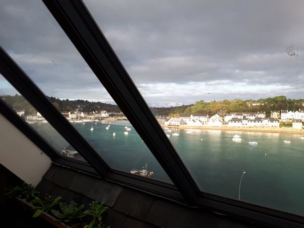 MICHEL ET CHRISTIANEs hus