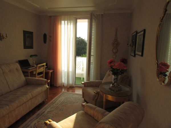 In the heart of old town on walking distance to numerous beaches