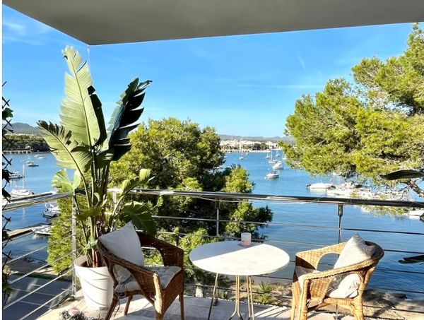 Panorama-Wohnung am Hafen von Portocolom