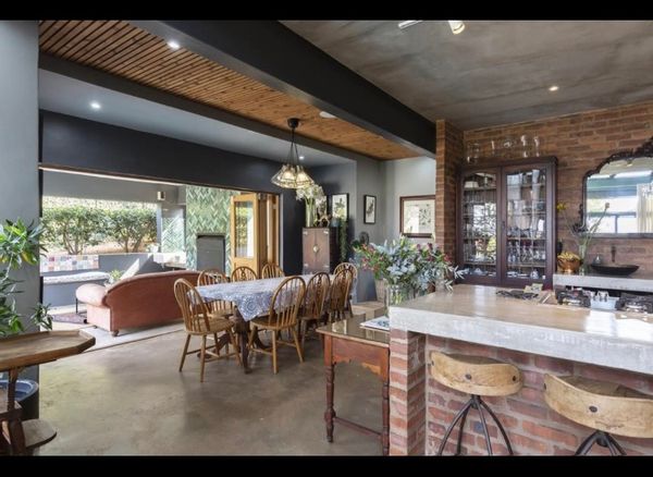 Family home in sunny Durban