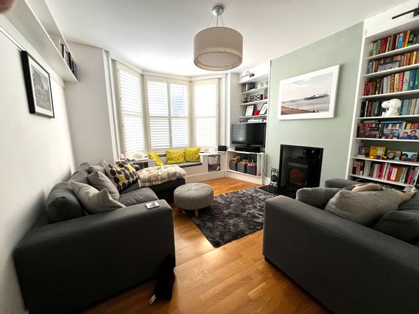 Laura and Andrews hus