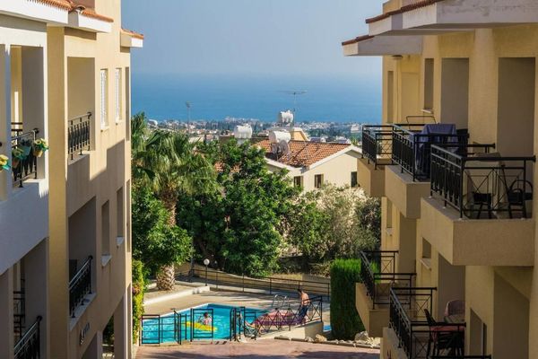 Charming seaview apartment  in traditional village