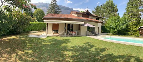 Sandrine, Nolhan, Mathys et Stéphane s Haus