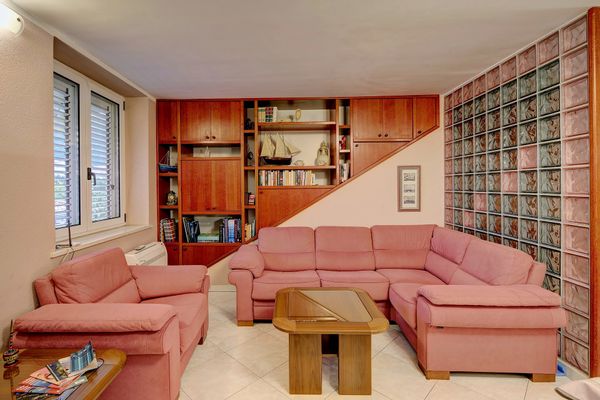 Gourgeous Villa "Rosa Maria" in apacible Dubrovnik neighborhood