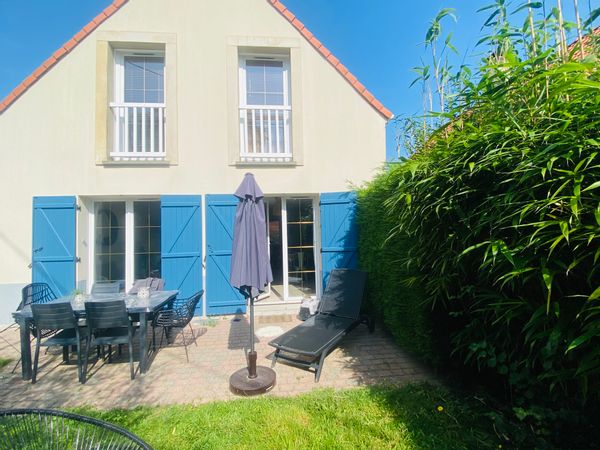 Justine & Gaëtans hus