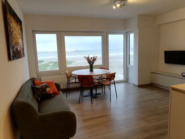 Modern apartment by the seaside