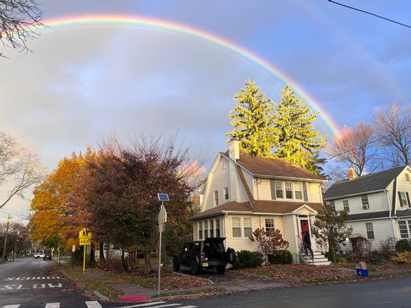 Jan's cozy suburban cottage