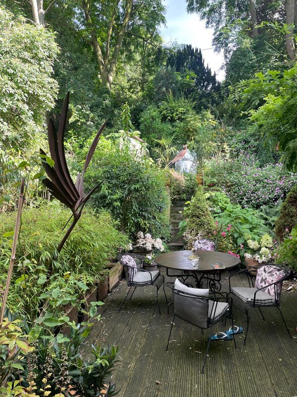 Mounira et Miguels hus