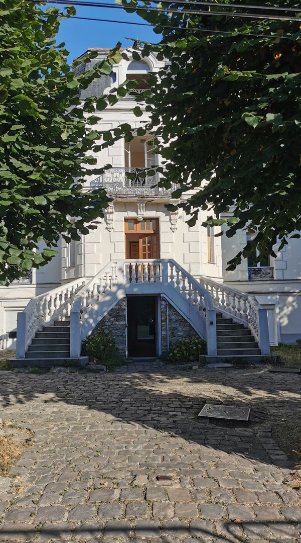 DIEGO SEBASTIANs hus