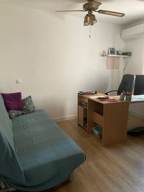 Piso acogedor y bien situado para 1 o 2 personas adultas