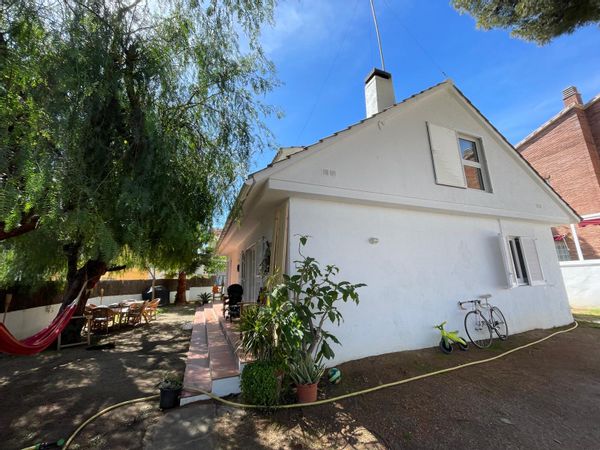 Lovely house with garden in a coastal town near Barcelona
