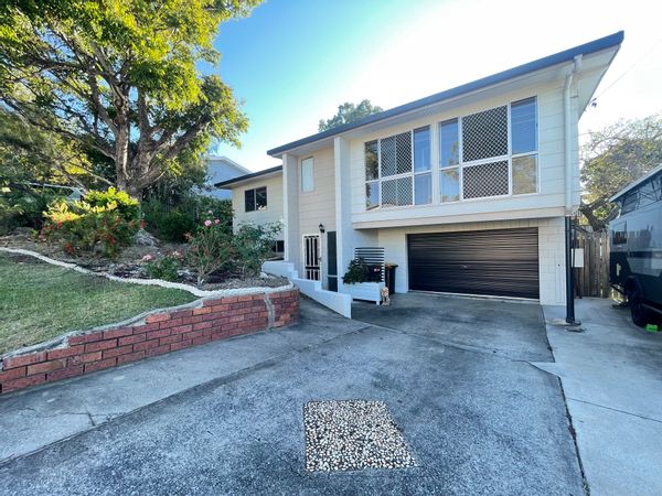 Leanne's house close to local amenities, easy to maintain.