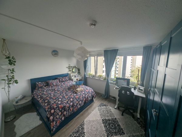 Abdul and Veronicas hus