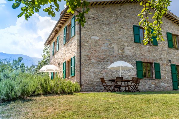 Sally and Marcos hus