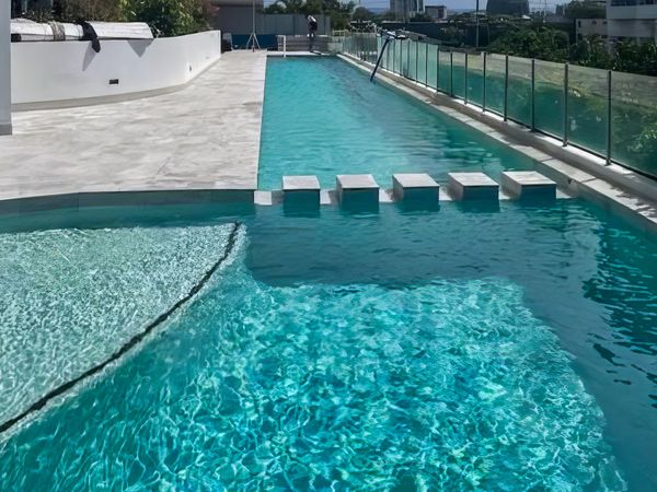 Sunshine Coast Luxury by the beach