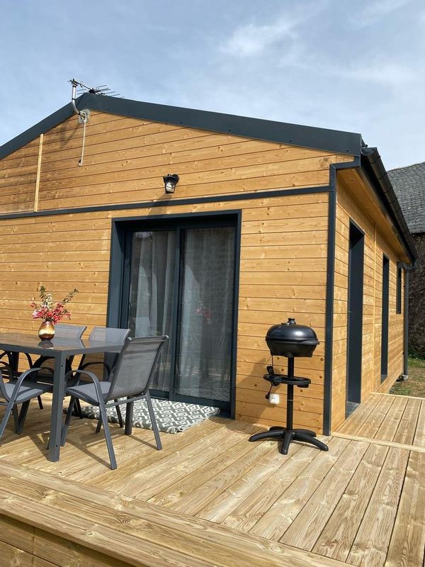 MARIE HÉLÈNE s Haus