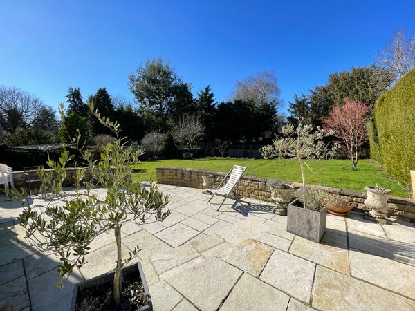 Beautiful Victorian house near Bath and Bristol