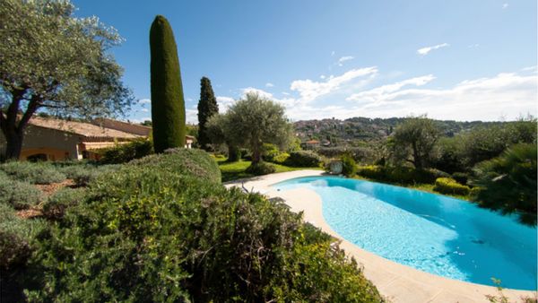 Esmeralda et Vincentina kuća