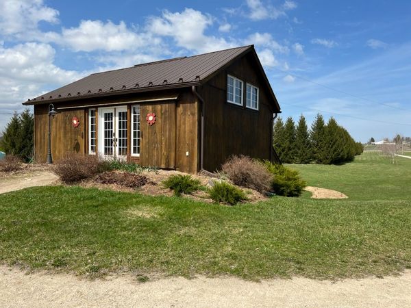 Patricia (Trish)s hus