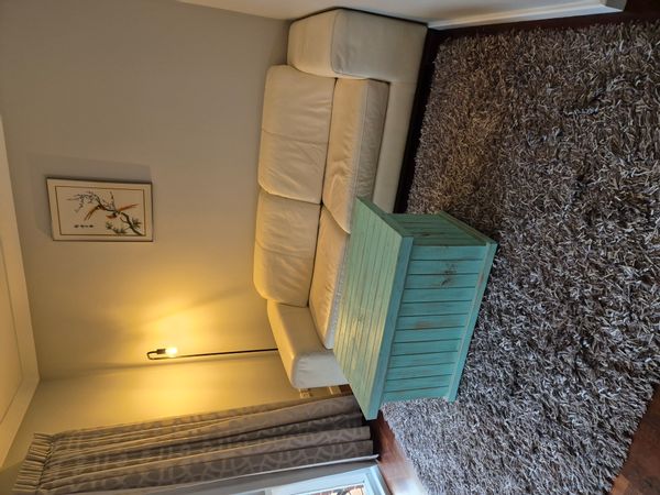 Moira and Greg s Haus