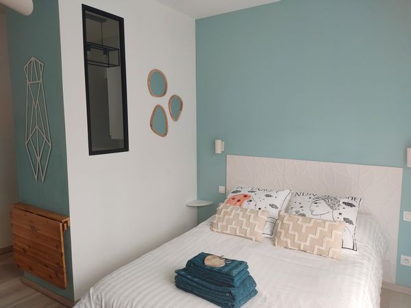 Amandine, Guillaume et Anoukina kuća