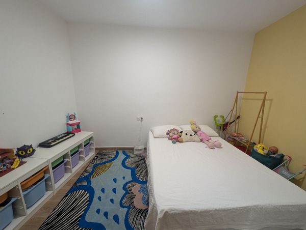 Claudia y Familias hus