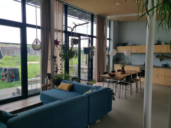 Claudia, Moen En Maëls hus