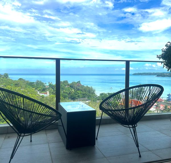 The Oceana Resort Kamala, The Corner Suite with Ocean View