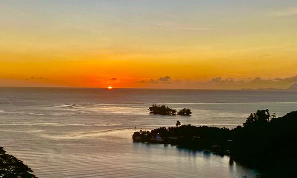 Jessica, Eva et Julien s Haus