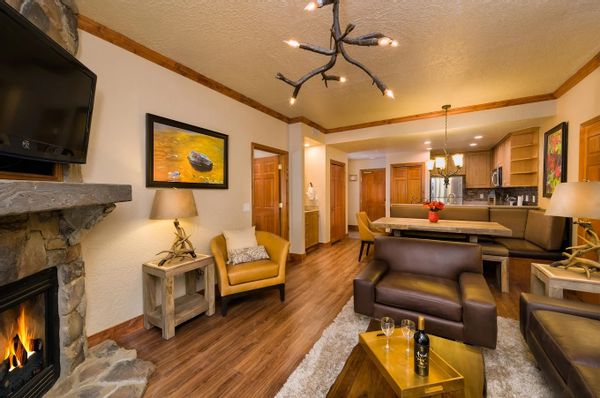 2BR Westgate Resort - 1min walk to Gondola w/ complimentary ski valet