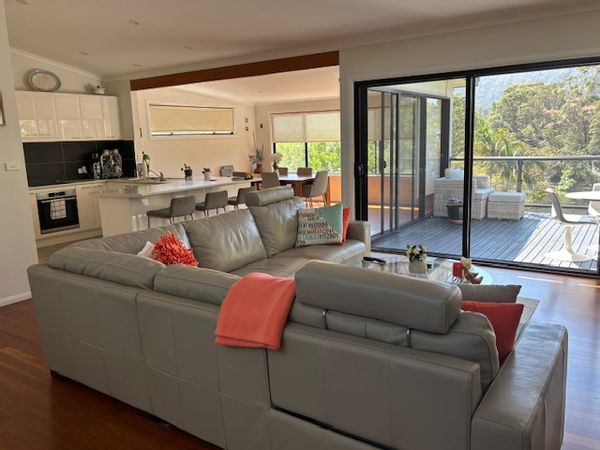 Helen preferred name : Jackies hus