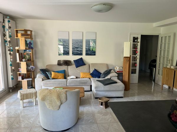 Emmanuelle et Nicolass hus