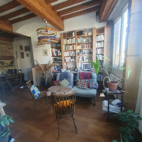 Valentine & Simons hus