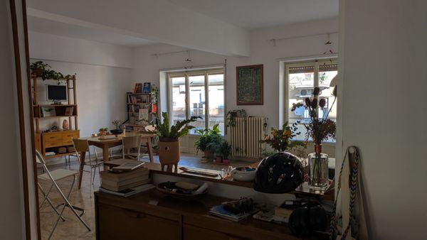 Bright apartment in multicultural town-like neighborhood in Rome