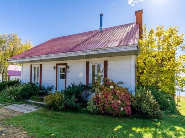 Anis & Genevieves hus