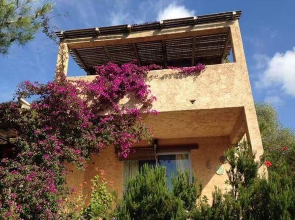 Khuong Emmanuels hus