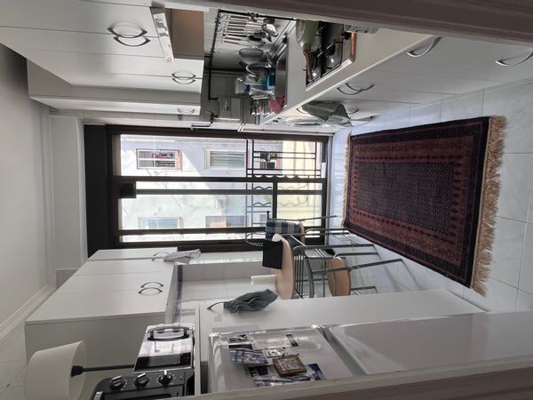 Bright, one-bedroom flat in the heart of Madrid.