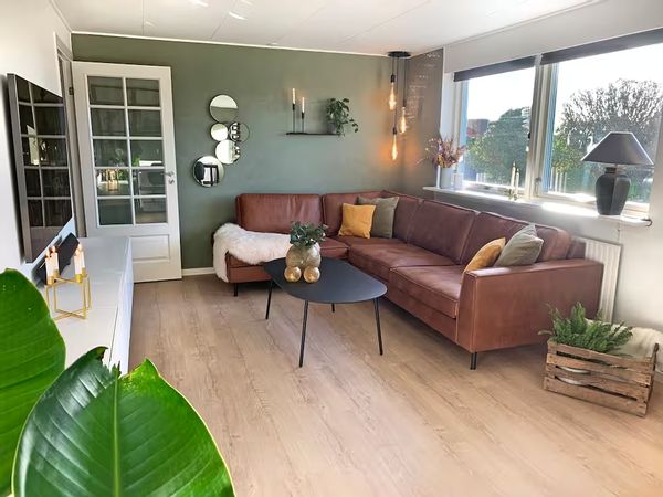 Modern suburb home close to ocean and Copenhagen