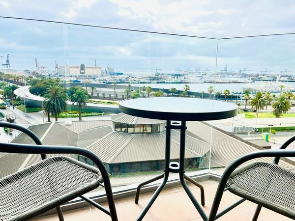 Julieta & Daughters's house