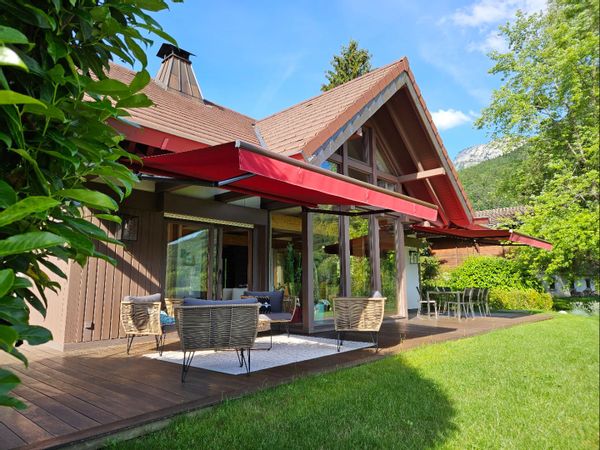 ÉIisabeth & Guys hus