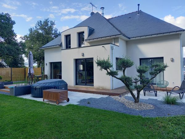 Jeff et Eugénies hus