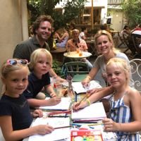 Family home 20 min from Amsterdam/ Utrecht in beautiful green suburb.