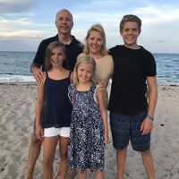 6BD waterfront home on Lake Anna with 9 acres of land and beautiful sunsets