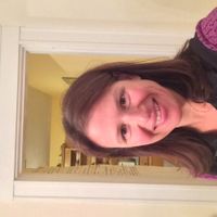 Sunny, family-friendly home near Boston