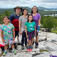 Lake View, Family Home and Large Yard